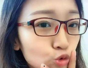 抖音网红本人吃瓜图片,揭秘娱乐圈幕后真相！”