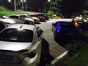 汽车网红女吃瓜